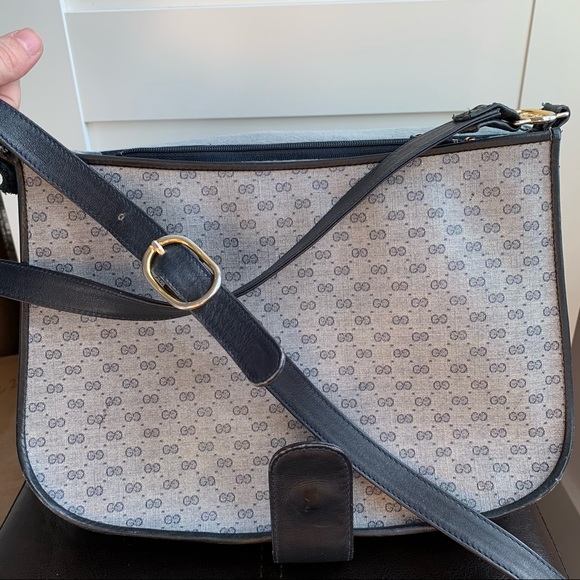 😻 Authentic Vintage Gucci Crossbody Bag - Picture 10 of 15